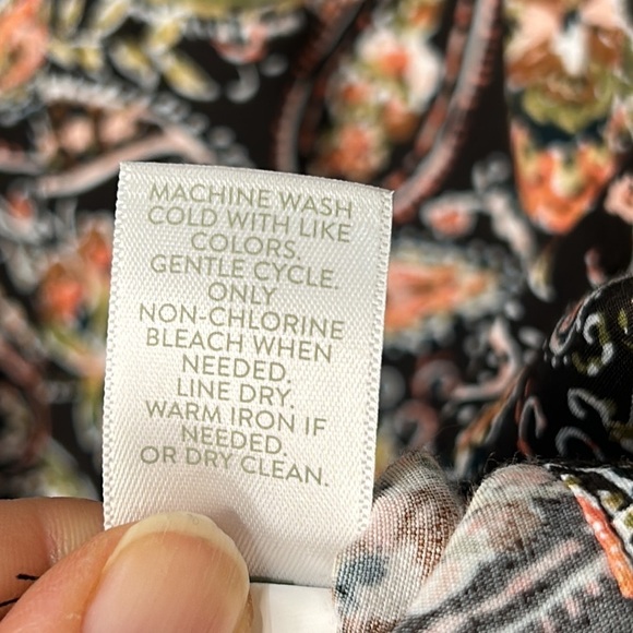 J. JILL Paisley Print Button Down Long Sleeve Tunic Size Large - Picture 12 of 16